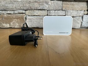 2x Switch TP-Link TL-SF1005D, 100Mbit - 4
