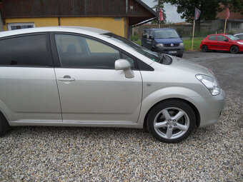 Toyota Corolla Verso 1.8 VVTi 95KW 7MístServiska - 4