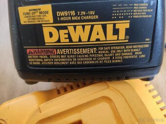DeWALT nabíječky - 4