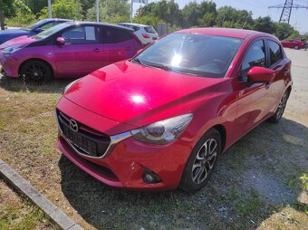 Mazda 2 - 4