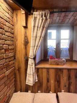 Tenké obklady, lamely , švartny ze starého dřeva - 4