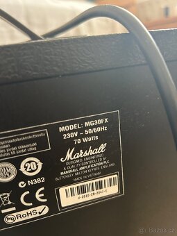 Kombo Marshall MG30FX 70W - 4