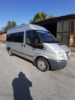 Ford Transit 2.2d  9 míst - 4