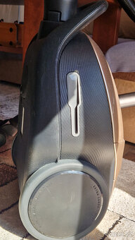 ELEKTROLUX PURE D9. - 4