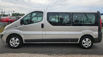 OPEL VIVARO 2.0CDTI 84KW LONG 9 MÍST MODEL 2011 - 4