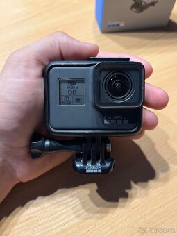 GoPro Hero 7 black + PŘÍSLUŠENSTVÍ - 4