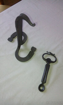 Kovaý otvírák na pivo apod - 4