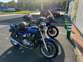 Kawasaki Zephyr 1100 - 4