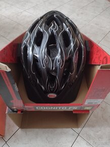 Cyklistická helma Bell - 4