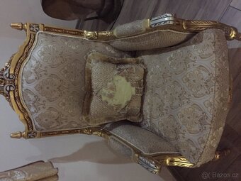 Atraktivní sedací souprava - 4