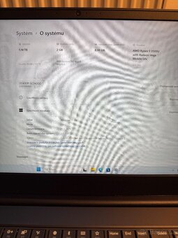P: Lenovo Thinkpad E595 15" AMD/8GB/1TB W11 Pro - 4