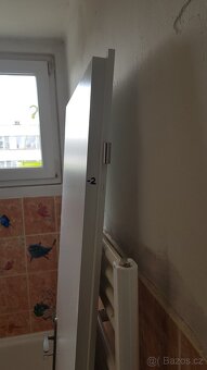 nové bílé dveře - 4