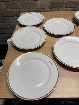 Jednota mělké talíře - 2 sety 8 kusů - 4