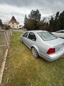 VW bora 1.9tdi 66kw vada motoru prasklý řemen - 4