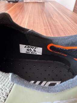 MTB-Gravel letní tretry značky DMT model MH10 velikost 45,5 - 4