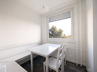 Prodám byt v Hlubočepech, OV, 4+1, 92 m vč. Lodžie, sklep 2m - 4