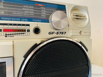 Radiomagnetofon/boombox Sharp GF 5757, rok 1985 - 4
