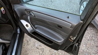 W203 2007 Mercedes Benz - 4