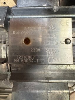 Motor reduktor - Převodovka pro kotlovou pec - 4