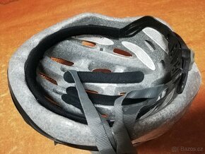 Cyklistická helma - 4