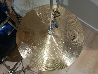 Yamaha Maple Custom+Paiste Twenty+Pearl Morgan Rose Bici - 4