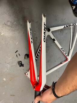 Silniční rám Giant TCR advanced SL (XL) - 4