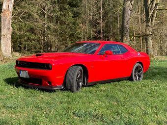 Dodge Challenger 5.7 2019 37tis km - 4