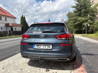 Hyundai i30 Combi 1.6 Crdi - 4