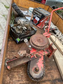 Už jen nový motor...3300,- - 4