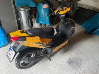 Skutr Rhon 50 - 4