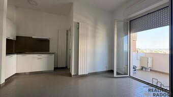 Prodej bytu 1+kk 30 m², Via Adda, Montesilvano, Itálie - 4
