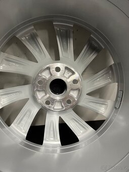 Superb R18 Nové alu/Zanovní zimní pneu - 4