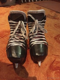 Brankářské brusle Bauer Vapor X900, vel. EUR 44,5., 9D(užší) - 4