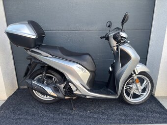 Honda SH 150i ABS - 4