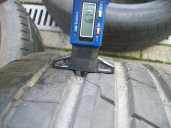 letní pneu Tesla 3 Superb3 Passat B8 235.40.19 XL - 4