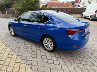 PRONÁJEM VOZIDLA SKODA OCTAVIA STYLE 2.0 TDi, R.V.2023, NA T - 4