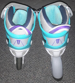 Prodám kolečkové nastavitelné brusle Oxelo vel. 30-32 - 4