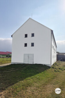 Pronájem zemědělského objektu 752 m² v obci Melč okres Opava - 4