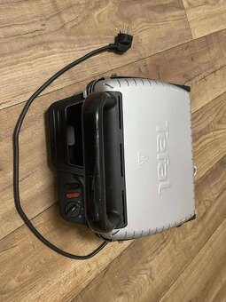 Kontaktní gril Tefal – plně funkční - 4