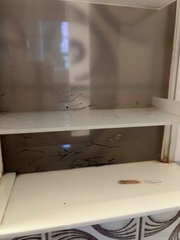 Retro koupelnová skříňka 2 - 4