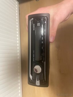 Autorádia Panasonic & Sony - 4