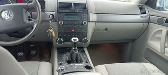 VW Touareg 2.5 TDI R5 7L - 4