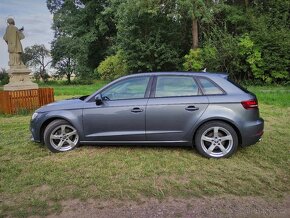Audi A3 2.0 TDI Sportback Sport s virtualním kokpitem - 4