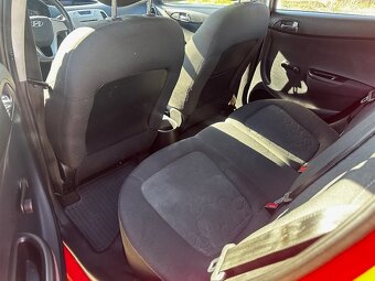Hyundai i20 1.2i, r.2011, původ ČR, 93k km, klima - 4