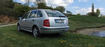 Fabia Combi, 1.4 16V 55 Kw, rok 2001 - 4