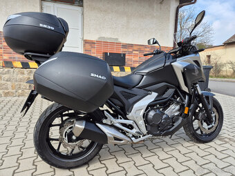 Prodám Honda NC750X , r. v. 2022, ABS, TC, ČR, 12166km - 4