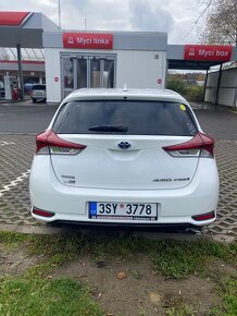 Toyota Auris hybrid + LPG - 4