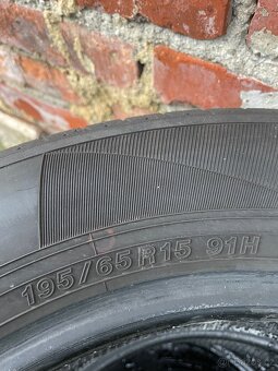 Gumy 195/65 R15 91H Yokohama - 4