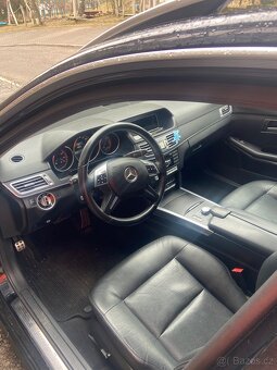 Prodám Mercedes Benz E200 2.0 - 100kw ,w212,rok 2013, - 4