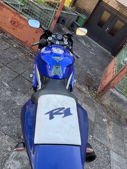 Yamaha R1 1999 - 4